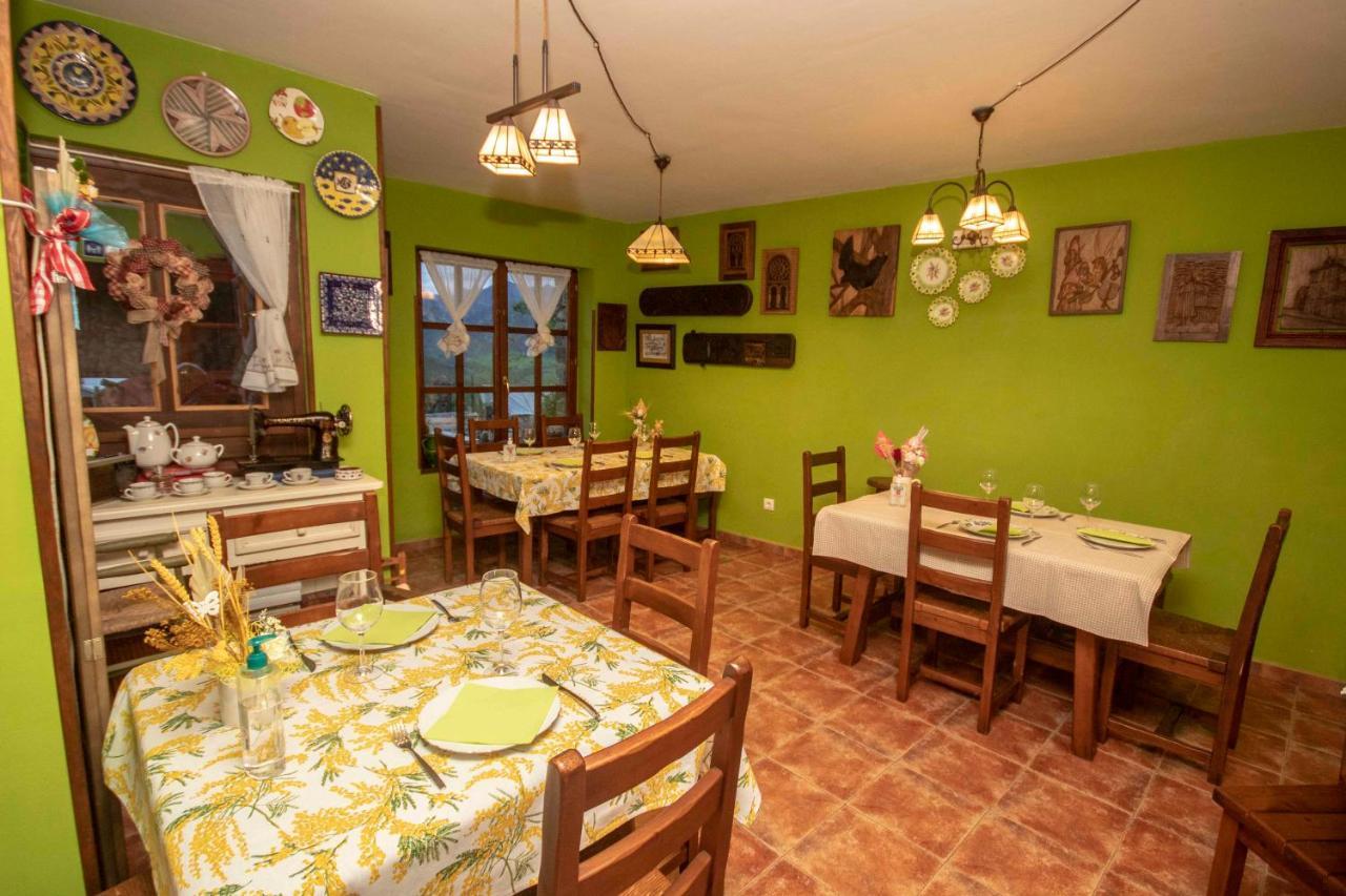 Апартаменты Casa Les Pedroses Кампьельос Экстерьер фото